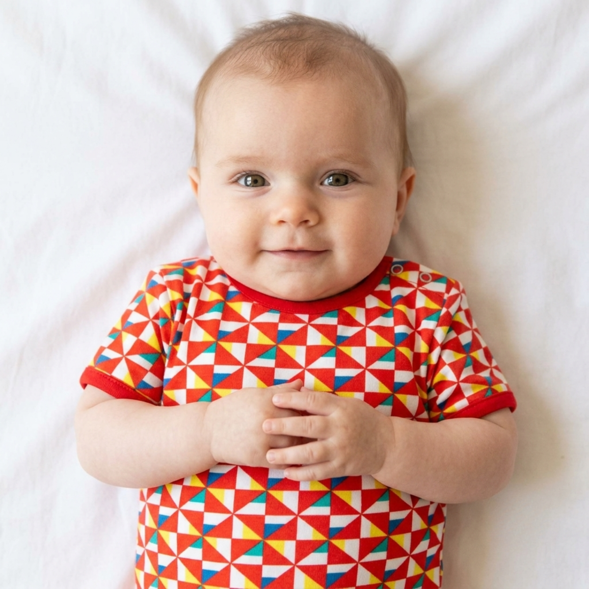 Ola! Otter Organic Cotton Half Sleeve Bodysuit for Babies | Baby Onesie | Baby Romper Sustainable Infant & Newborn Wear | Soft & Comfortable |